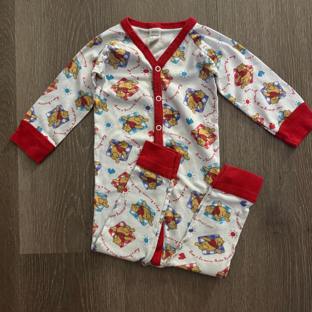 Vintage Pooh Fruit of the Loom Winnie the Pooh Snap Romper Baby Kids M 19-26lb